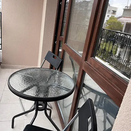 Beautiful Free Parking Garage